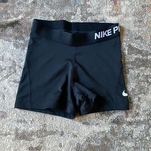 Like NEW. Nike shorts.